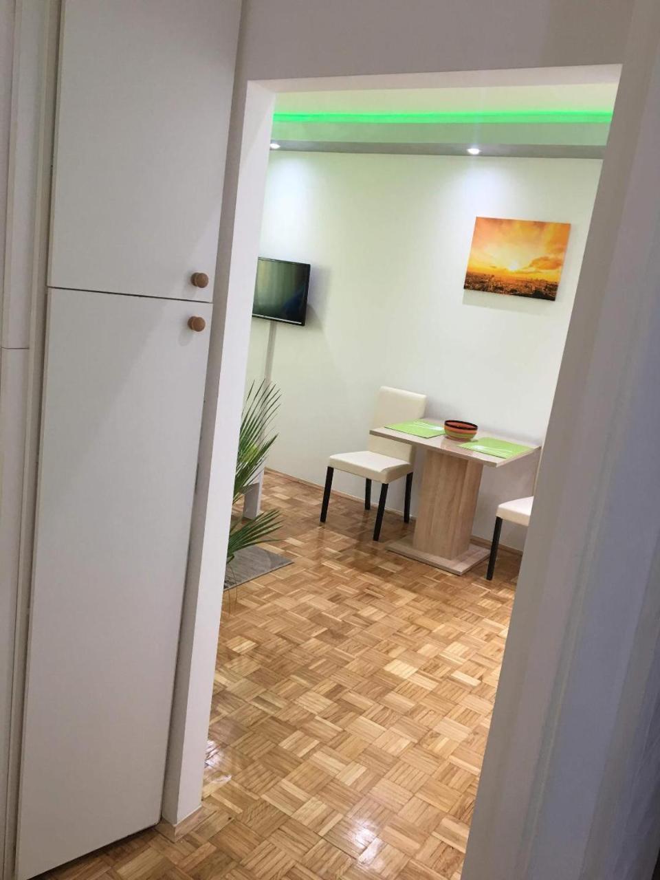 Green Dreams Novi Sad Bagian luar foto