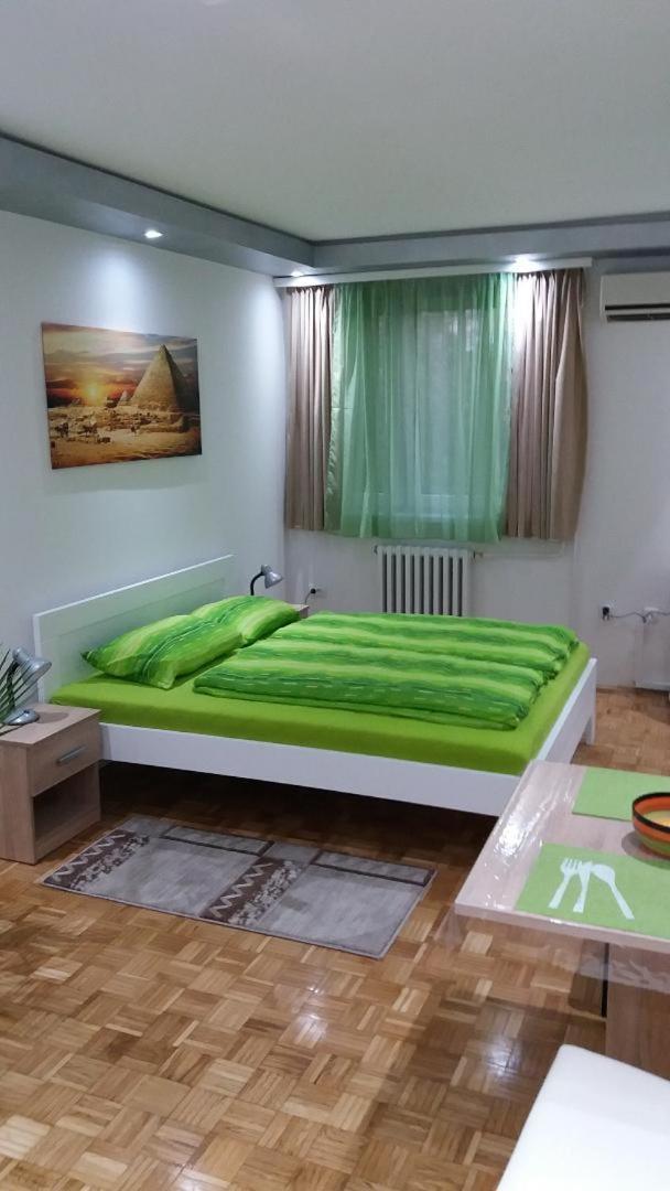 Green Dreams Novi Sad Bagian luar foto